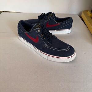 Nike SB Zoom Stefan Janoski Canvas Sneakers 2015 Navy & Red Size US 10 615957